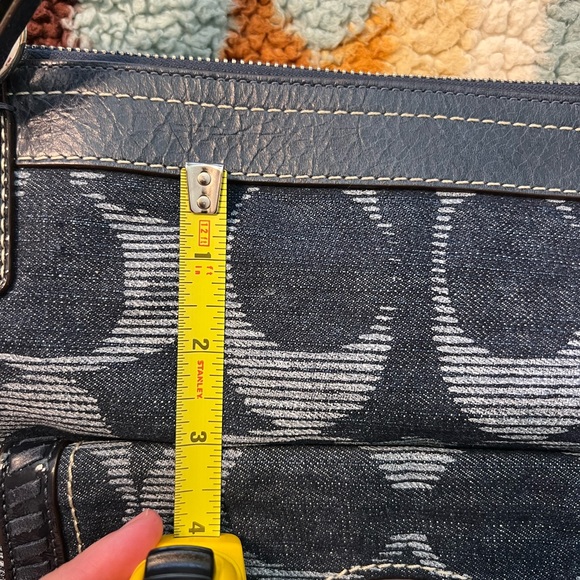 Coach Authentic Signature Denim handbag NWOT - Picture 7 of 16